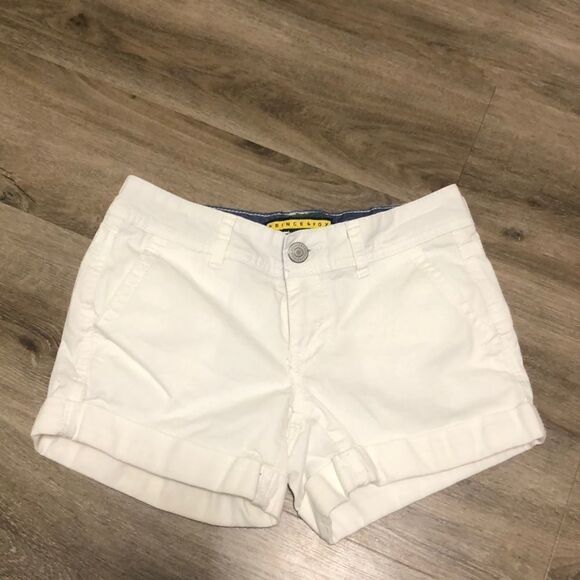 Juniors Prince & Fox White Shorts Size 000 - Picture 1 of 3